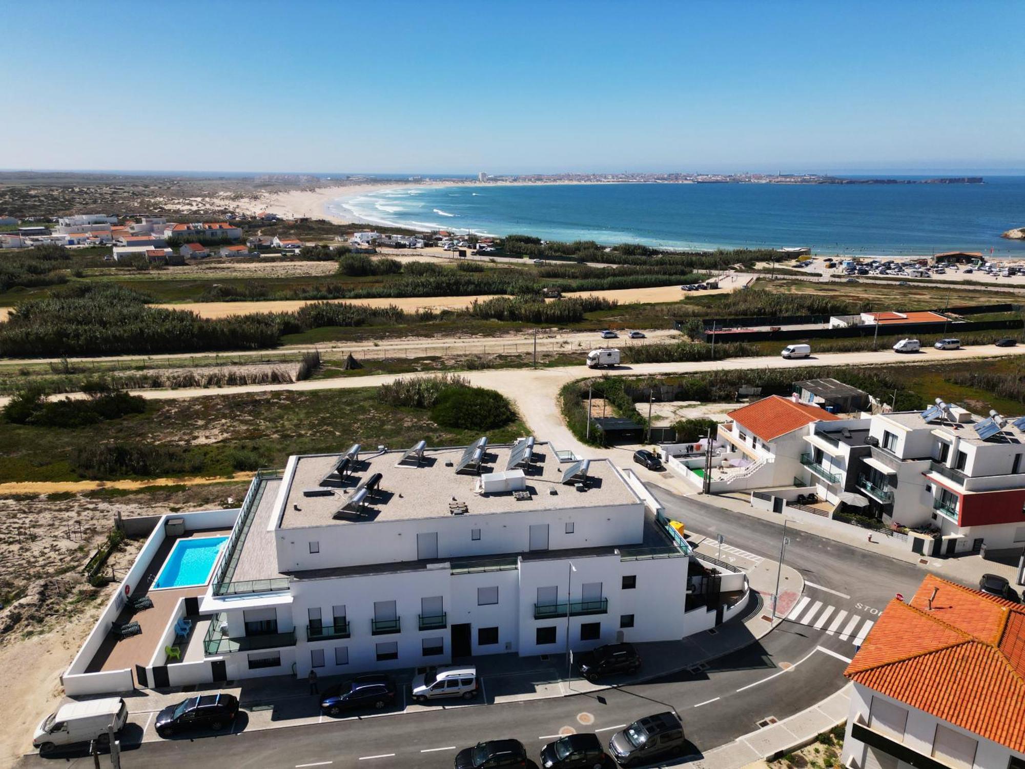 Beach & Surf Lovers Apartment With Ac - Baleal Exteriör bild