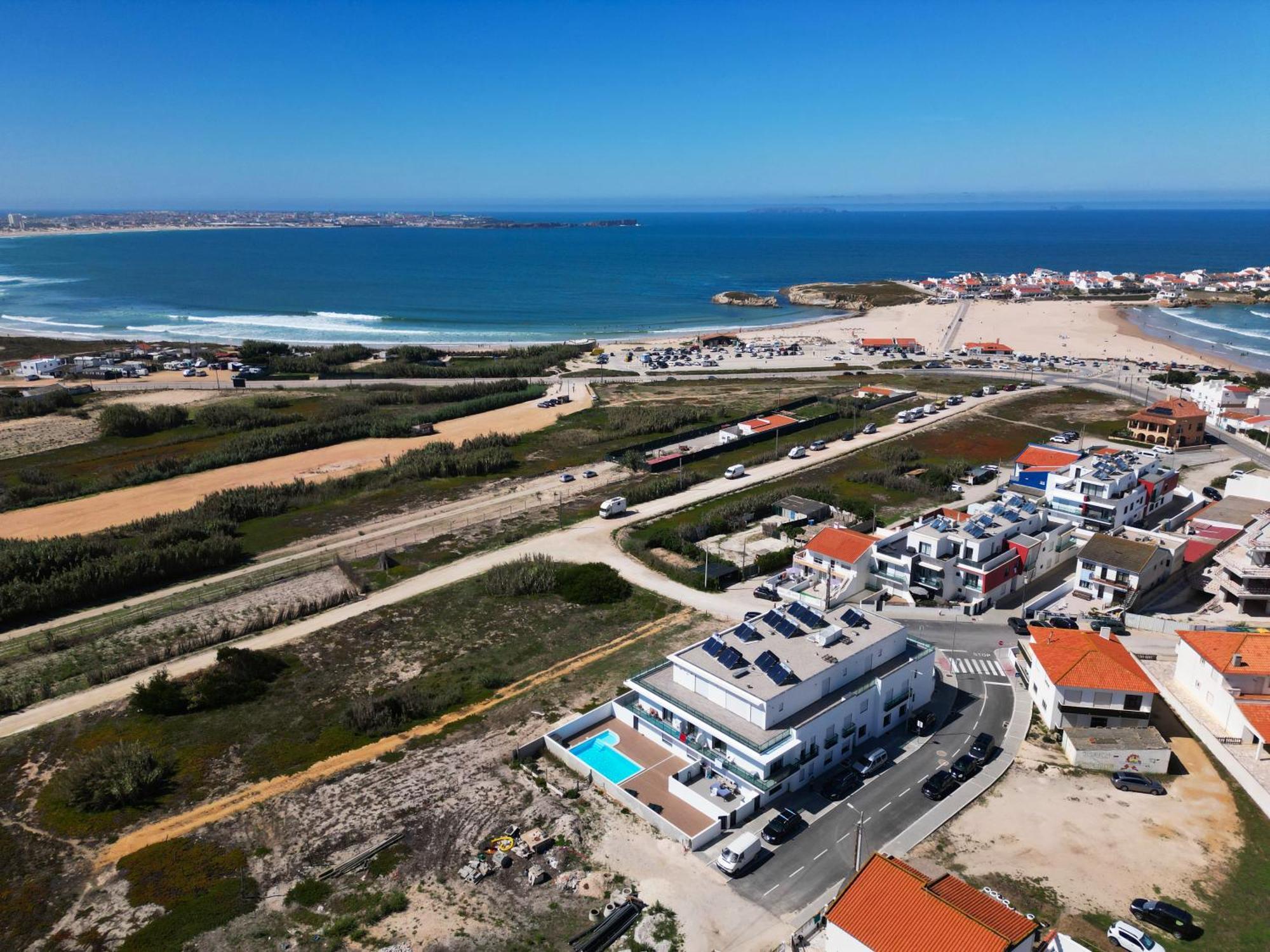 Beach & Surf Lovers Apartment With Ac - Baleal Exteriör bild
