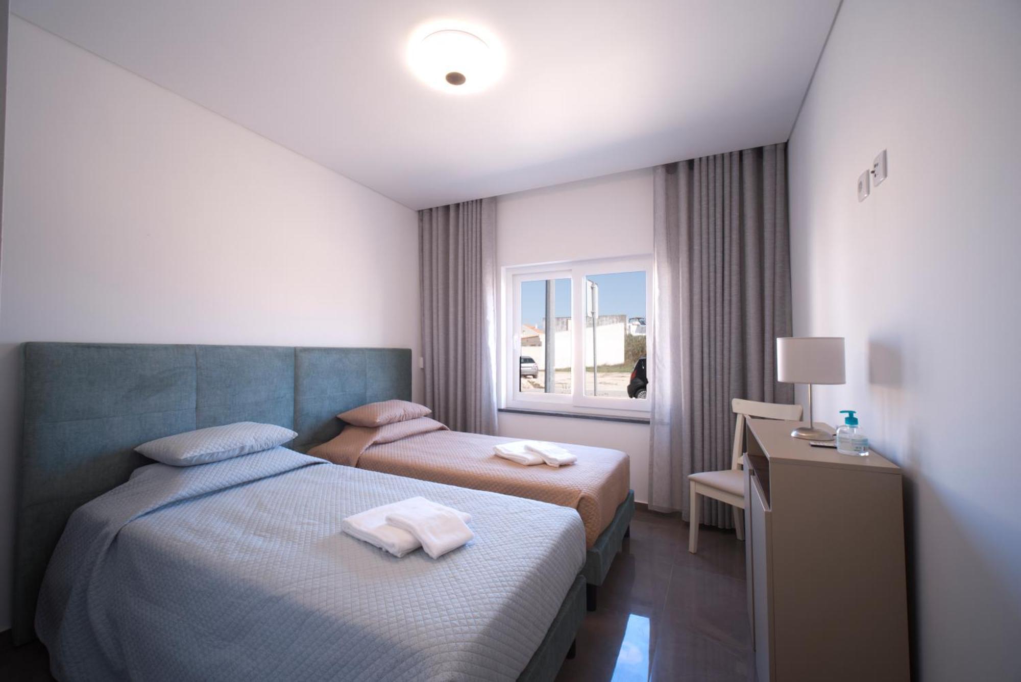 Beach & Surf Lovers Apartment With Ac - Baleal Exteriör bild