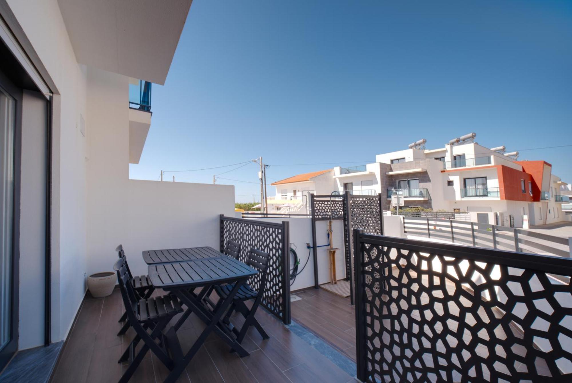 Beach & Surf Lovers Apartment With Ac - Baleal Exteriör bild